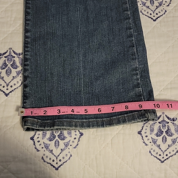 Levi's 512 Boot Cut "Perfectly Slimming" Sz 12M - Picture 7 of 11